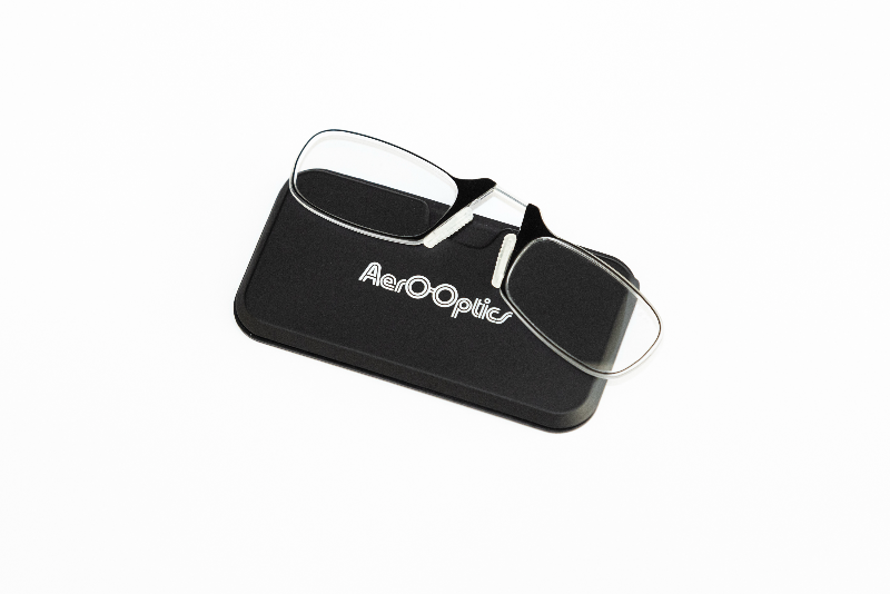 AeroOptics Nose Clip Readers - Mens