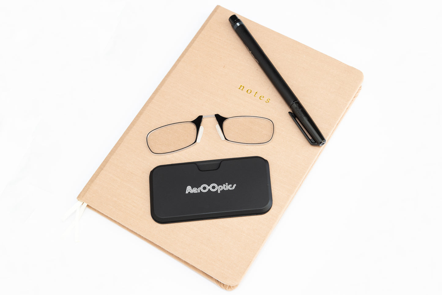 AeroOptics Nose Clip Readers - Womens